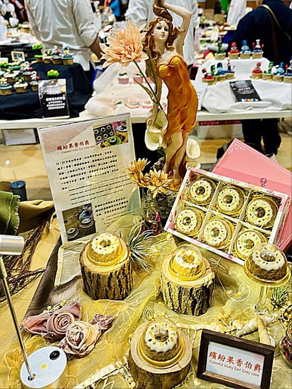 南臺科大餐旅系蔡卉楨同學榮獲2023 UAPP WPC亞盟第八屆世界盃時尚美學廚藝創作競賽-金牌作品。