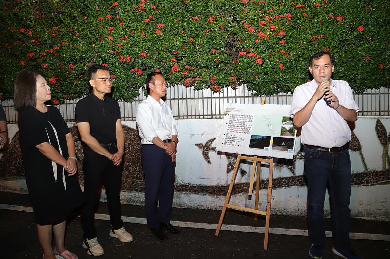 石硦村防汛道路新設路燈點燈 LED燈照亮夜路