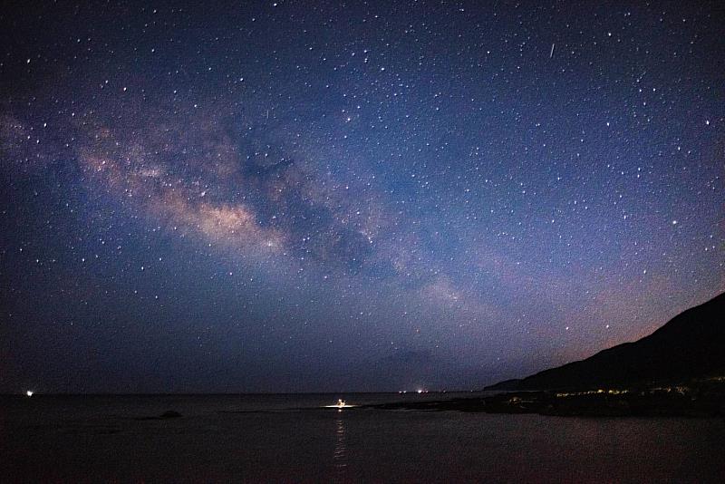 滿州鄉南仁漁港星空