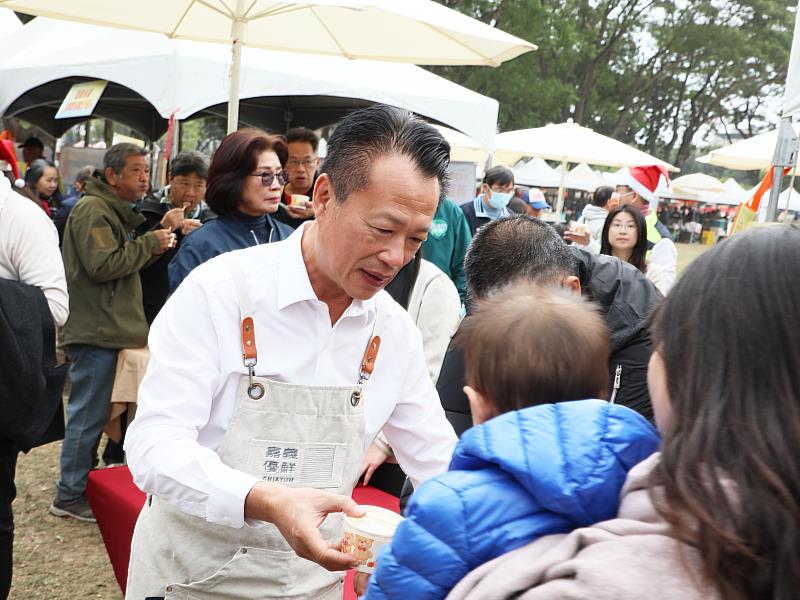 嘉義黃金烏魚子展售會 翁章梁力推：送禮有面子，請選烏魚子！