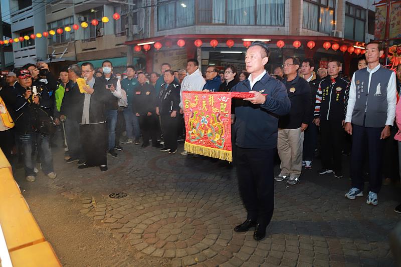 朴子配天宮「媽祖祀宴暨古董神轎展」 信眾擠爆廟埕