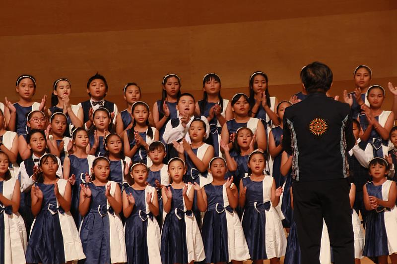 臺東青少年弦樂團、兒童合唱團聯合音樂會 饒慶鈴：持續推動藝術教育 給孩子發光舞台