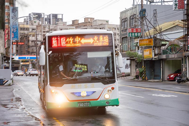 竹市藍1區公車1/6起每日增6班、尖峰時間縮短每10-15分鐘一班