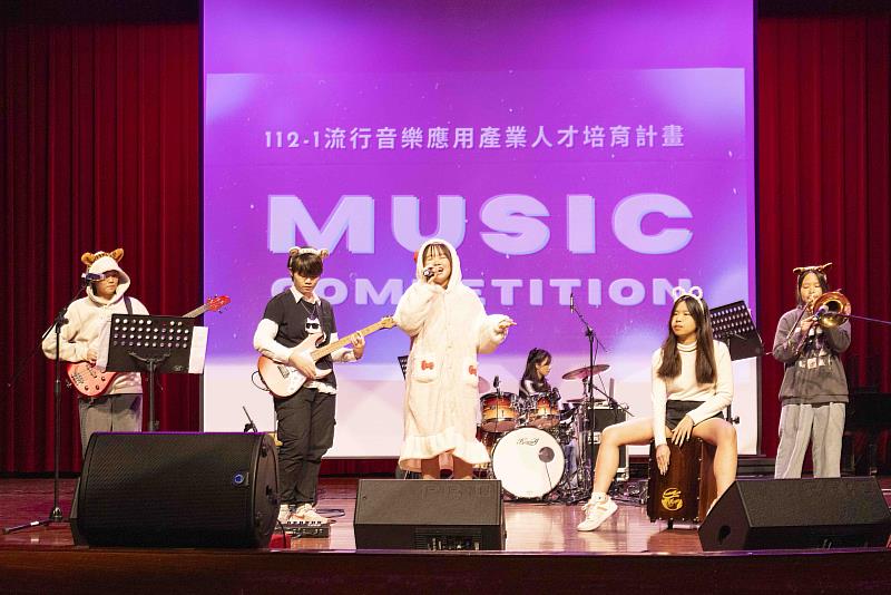 世新大學「數位音樂製作」成果比賽參與人數創紀錄，14組創作曲風多元。（世新大學提供）