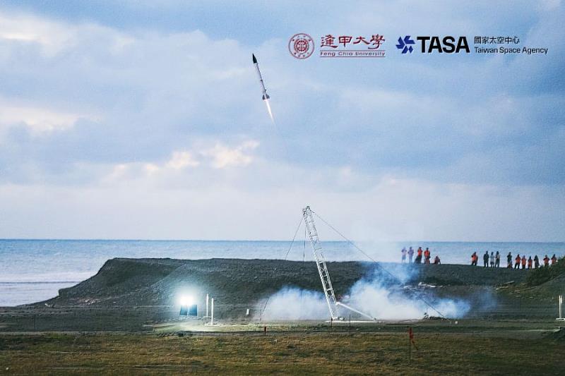 逢甲大學太空科研向前一大步！112年11月12日SHSR-Aero1升空，成為台灣中部第一所踏入科研火箭領域的學校。