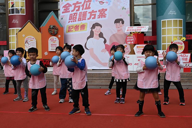 台東加碼全新推出全國最完整「全方位婦幼健康照護」優生保健補助方案 打造育兒友善城市