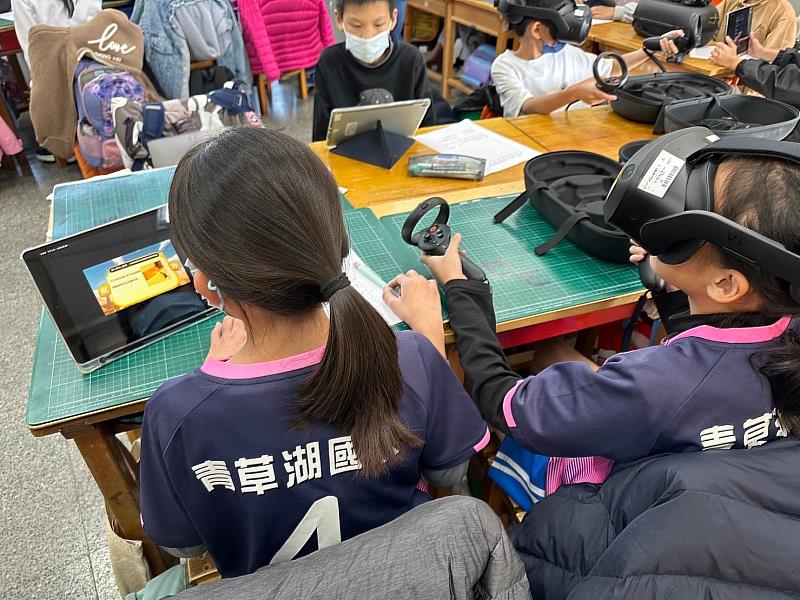 青草湖國小5G新科技學習亮麗樣貌