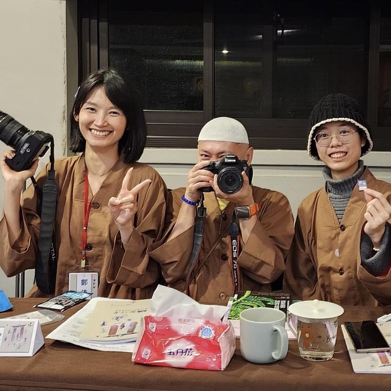 佳欣、聖行、冠婷都是幹部老面孔，每年佛營需要他們，總是義不容辭相挺到底，情義感人。（靈鷲山佛教教團提供）