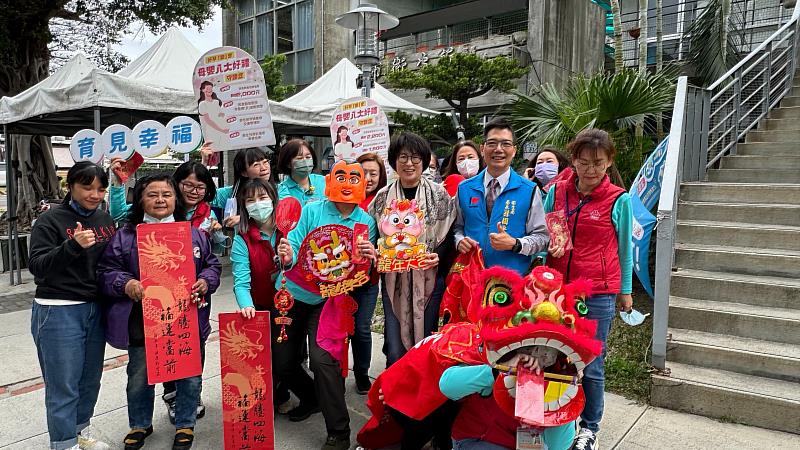 饒慶鈴今前往東海岸向第一線警消醫護人員拜年 期勉春節連假期間共同守護鄉親及遊客安全與健康