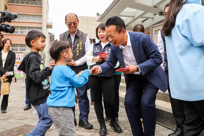 第三屆特色教育博覽會登場嘉義縣12所學校榮獲特色教育認證-4