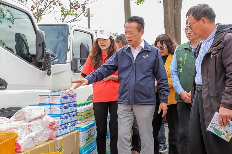 嘉義縣政府強化禽流感防疫措施發放消毒物資、添購消毒車-2