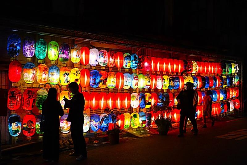 神農街燈展的台南400：點亮成功燈牆。