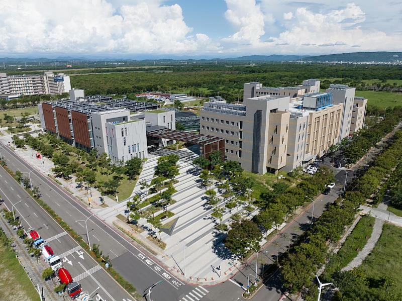 圖說：中研院在臺南的南部院區，第二階段大樓已竣工，目前正招標第三階段工程。