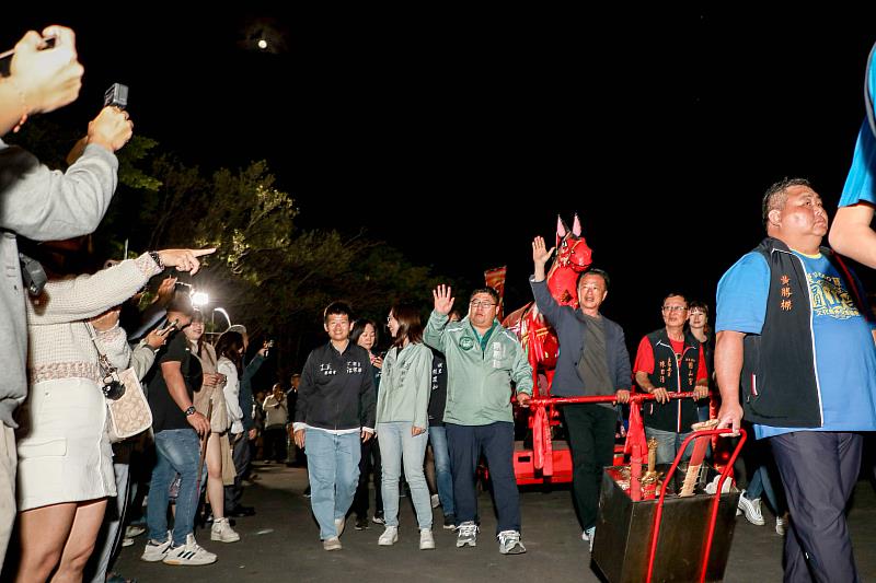 鹿草鄉年度元宵盛事圓山宮火馬祭震撼登場-3