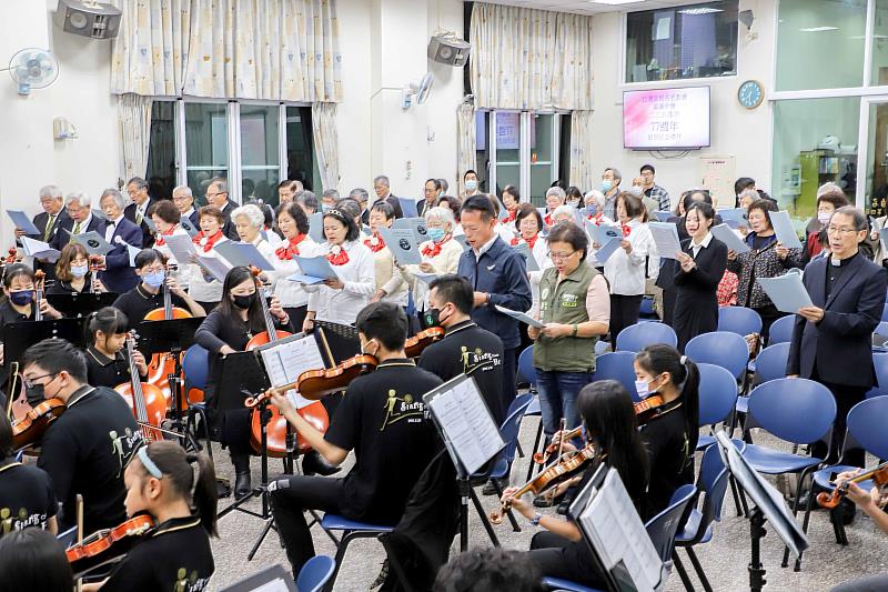 台灣基督教會舉辦228事件紀念音樂會翁章梁縣長出席追思禮拜-1