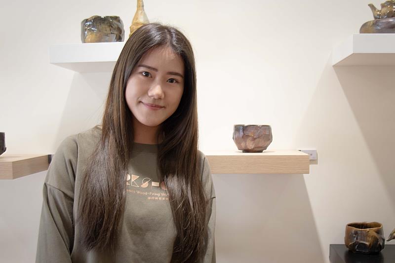 華梵大學邀請日本藝術家駐校舉辦「臺日國際陶藝與柴燒工作營」，學生公開展示成果。