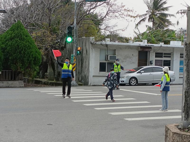 302家愛心服務站 臺東縣府結合民力資源共同建構學童安全維護網