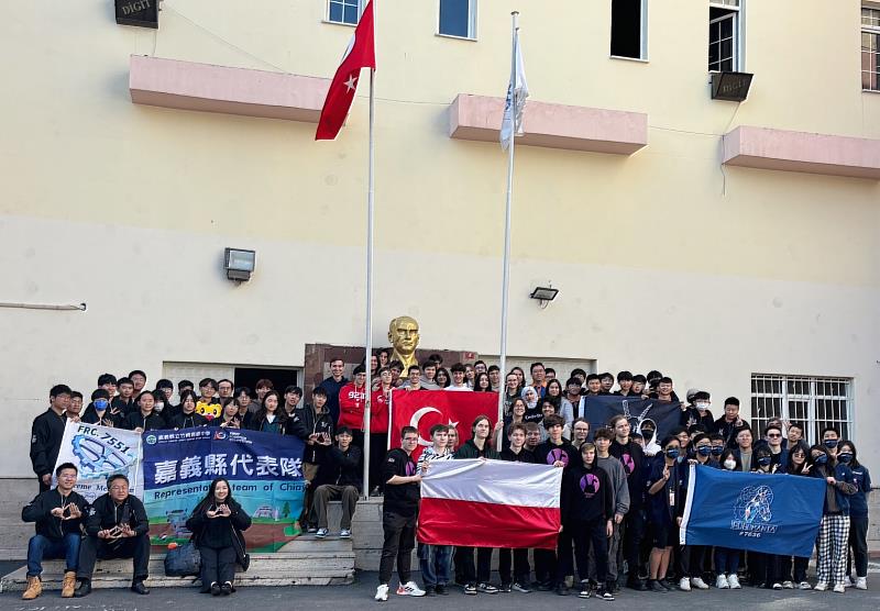 台灣之光！嘉義縣代表隊FRC7551參與國際競賽榮獲佳績