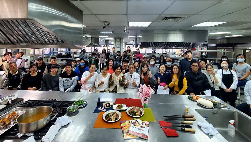 開南大學舉辦日本料理廚藝認證研習