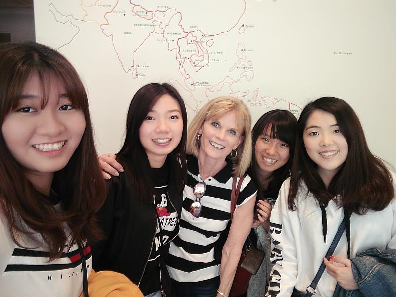 南華大學學生至美國西來大學上課。