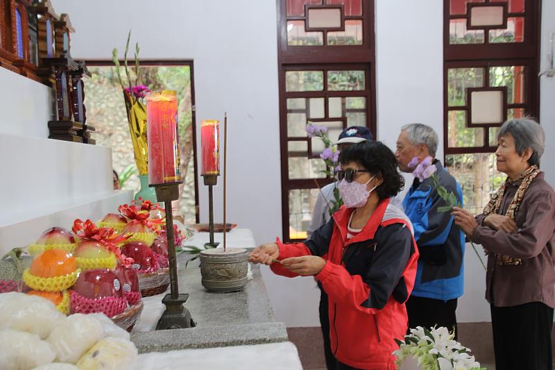 臺東縣忠烈祠與軍人公墓忠靈祠113年春祭典禮 縣長饒慶鈴親自擔任主祭 典禮莊嚴隆重