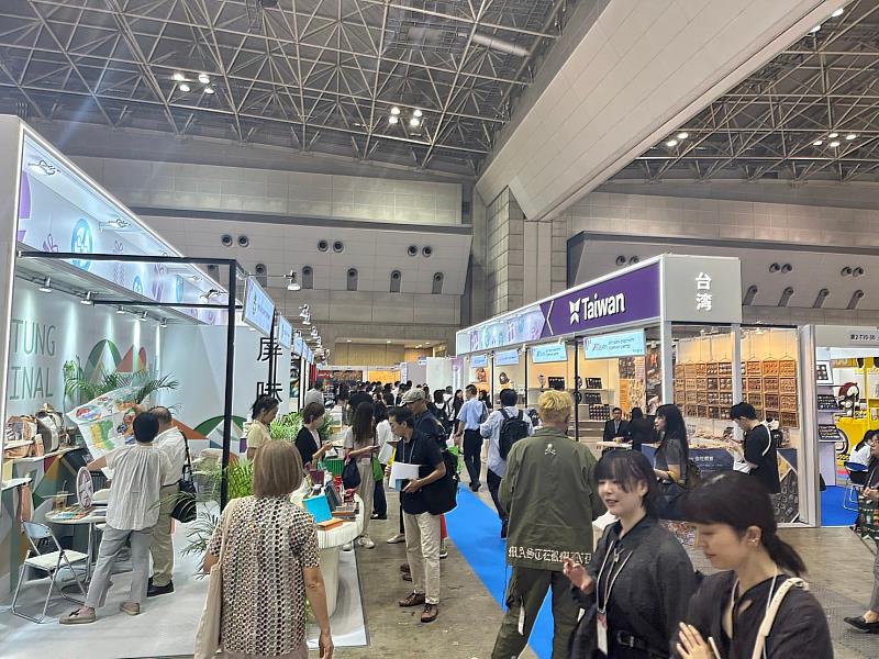 2023年東京國際禮品展位於東6館的臺灣館。我商每年參展都備受買家青睞。(貿協提供)