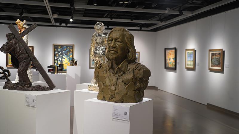 李明憲以獨特的人生歷練，作為藝術作品的題材。