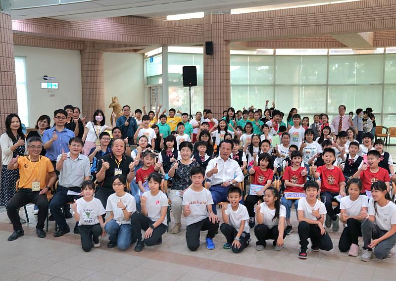 近千名國中小學生共襄盛舉 挑戰112學年度英語日學藝競賽