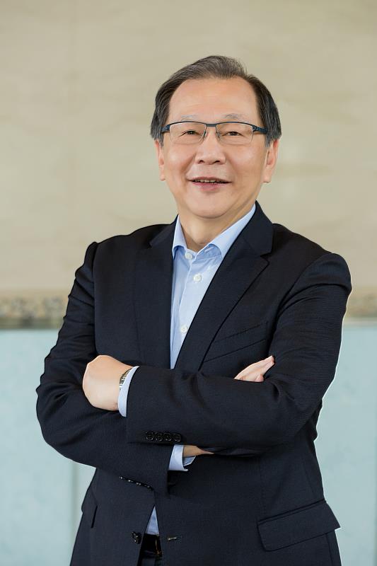 聯發科技副董事長暨執行長蔡力行博士 COMPUTEX 2024發表主題演講。(貿協提供)