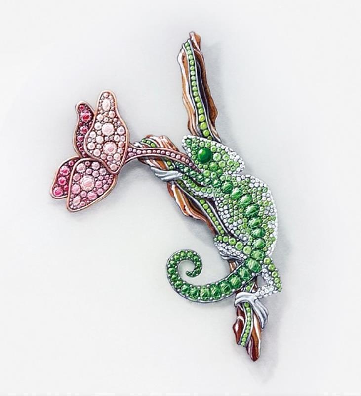 謝采玲抱回國際珠寶設計比賽銅牌大獎的作品以變色龍捕捉蝴蝶瞬間為發想