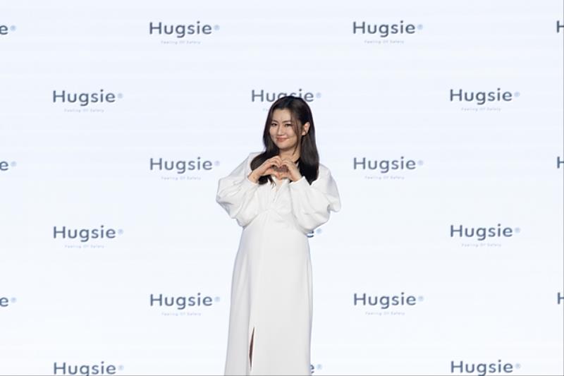 伊甸基金會與Hugsie合作的母親節公益活動，邀請到任家萱Selina擔任愛心大使。