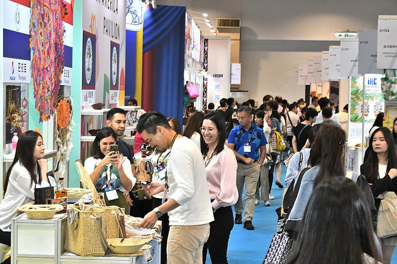 DG Taiwan 2024參展廠商與國際買主互動熱絡。(貿協提供)