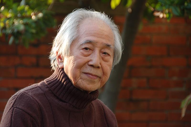 文資守護者傅朝卿、國際攝影大師阮義忠、跨越語言的一代詩人林亨泰 榮獲第43屆行政院文化獎