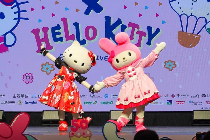 聯名Hello Kitty 50週年！饒慶鈴邀您7月到臺東體驗熱氣球嘉年華 為全國帶來正能量