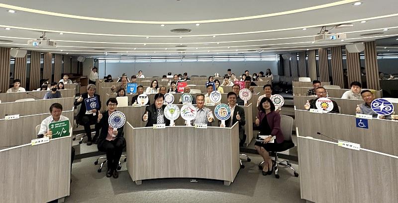 「中台灣大學系統」（M6）的11所大學在中國醫藥大學舉辦氣候變遷與大學社會責任論壇