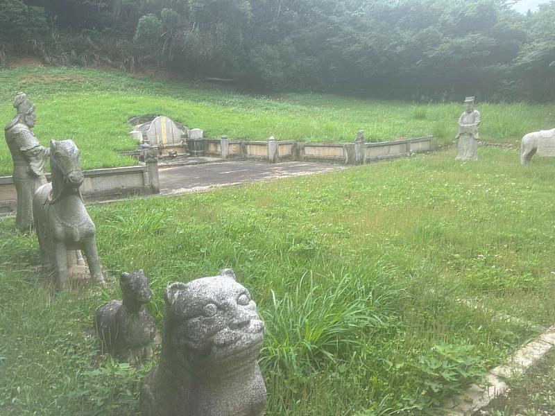 國定古蹟石像生羊首遭竊  新竹市文化局立即通報文化部、鄭氏族人並報案處理