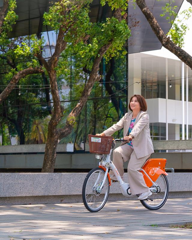 YouBike2.0E電輔車擴展共享運具