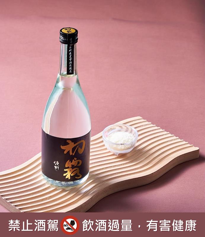 臺灣農村酒莊參加法國國際酒類競賽 首獲特級金牌創新猷