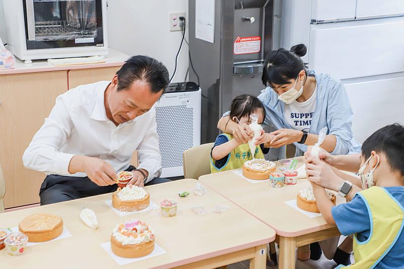 幼幼班師生比調降至1比5！翁章梁：提升幼兒照顧品質-4