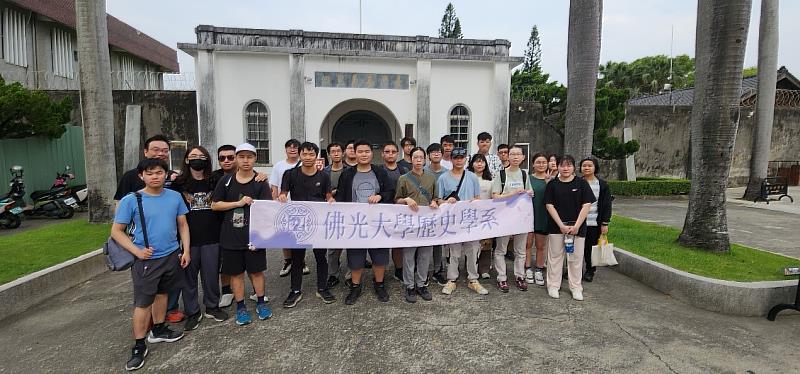佛大歷史學系學習活動周進行實地踏查，認識台灣南方的宗教信仰與人群流動。