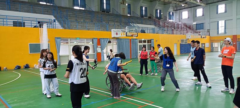 東華大學辦理融合式體育增能研習-讓運動無礙