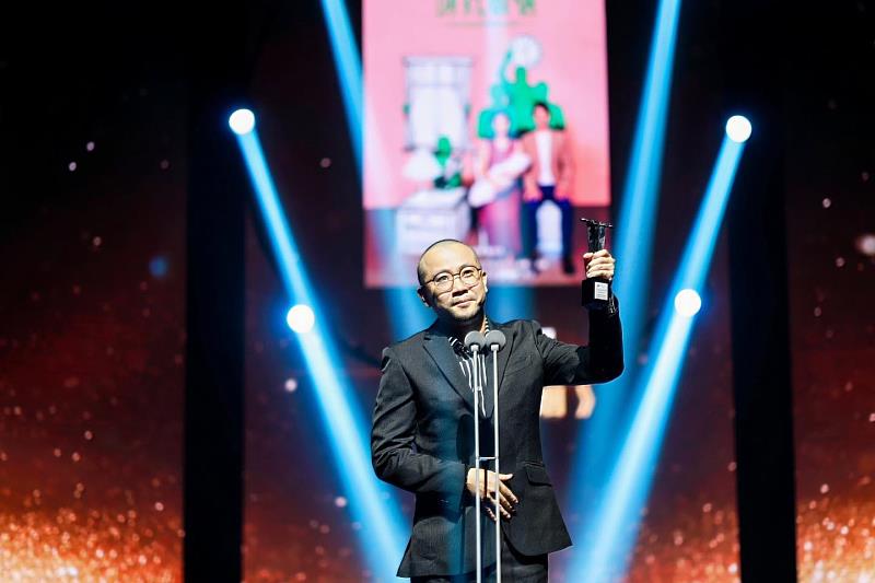 黃致凱獲「壹戲劇大賞」首屆年度最佳原創劇本　將榮耀獻予恩師李國修