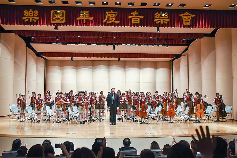 康橋國際學校青山校區「樂繞青山 韻滿康橋」音樂會展示了學生的藝術才華，並彰顯了學校致力於全人教育的核心理念。