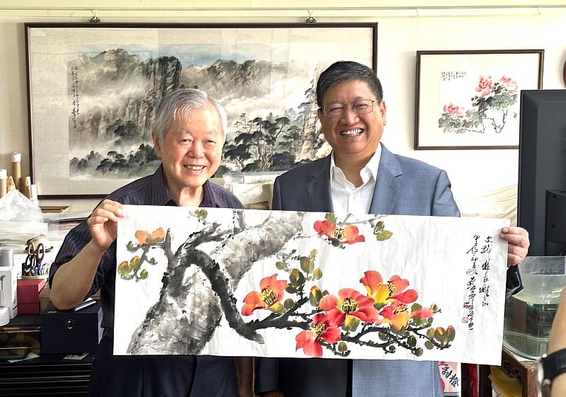 官網-大師贈送楊縣長自己親手繪製的畫作