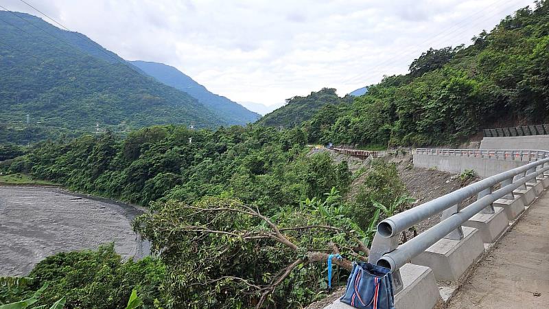 給縣民安全的回家路！饒慶鈴視察南迴線東64線改善、東67替代道路愛國蒲橋等工程