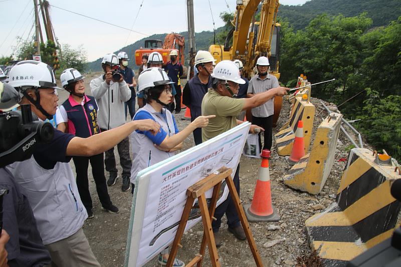 給縣民安全的回家路！饒慶鈴視察南迴線東64線改善、東67替代道路愛國蒲橋等工程