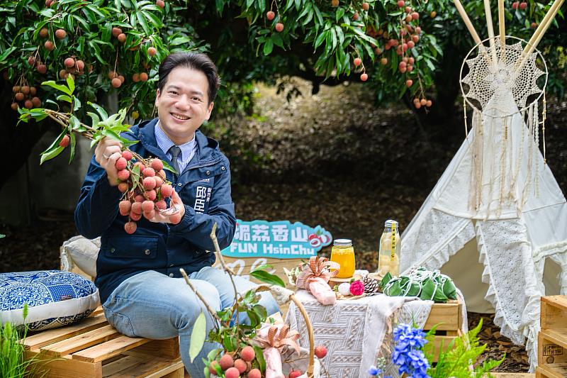 圖3 副市長邱臣遠行銷竹市荔枝節「媚荔香山FunHsinchu」