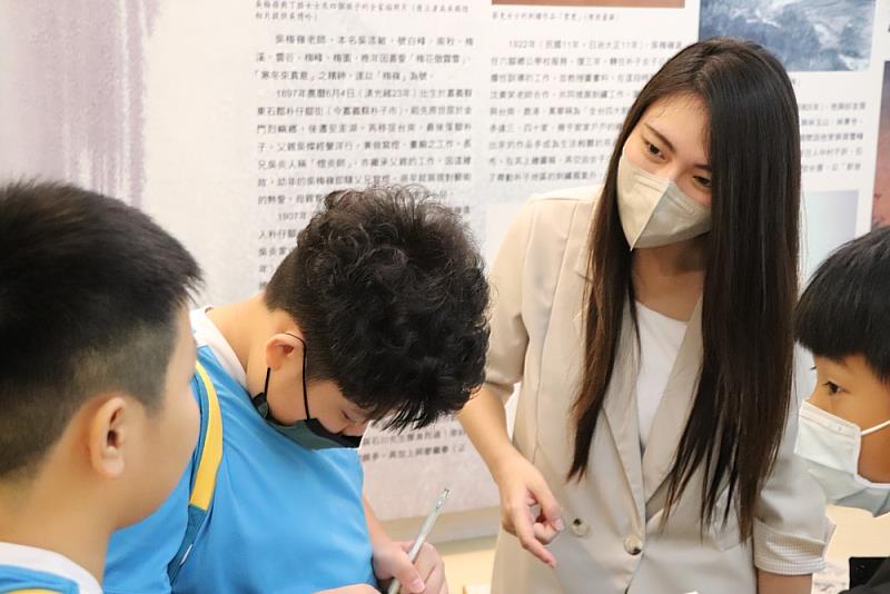 圖5臺灣記得你—本土典範人物走讀系列活動,現場導覽畫面