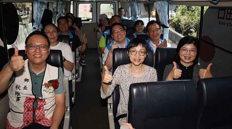 五峰鄉幸福巴士新增3條預約路線，24日正式通車，全面滿足鄉民就學、就醫、採買、宗教等各種交通需求。