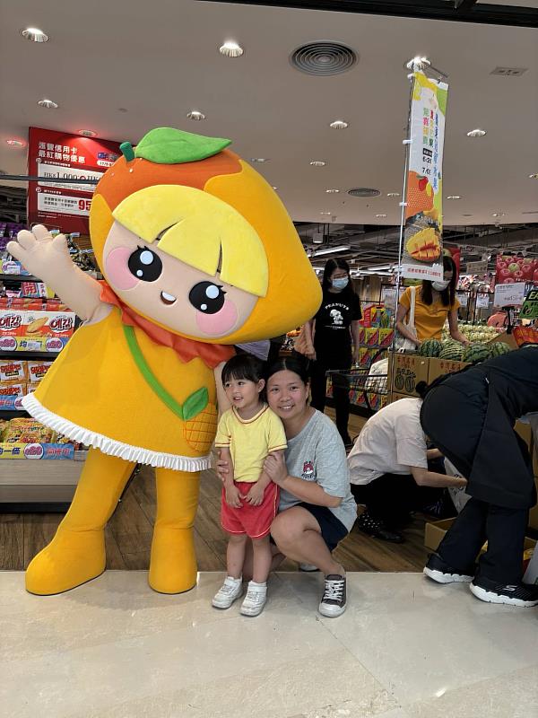 臺東冠軍水果驚喜進入香港一田超市！「芒果界LV」夏雪芒果獨賣會26日開跑